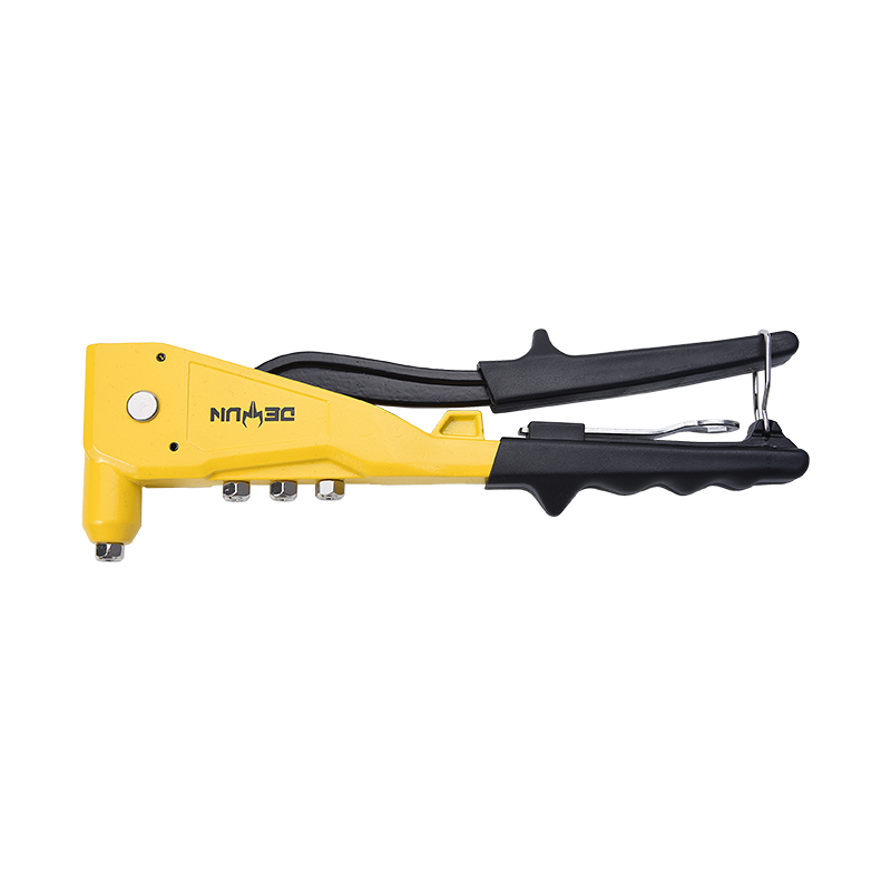Does the Heat Treated Single Aluminium Alloy Hand Riveter's PVC handle design focus on ergonomics?